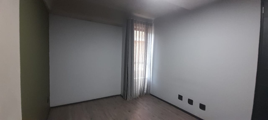 1 Bedroom Property for Sale in Menlo Park Gauteng