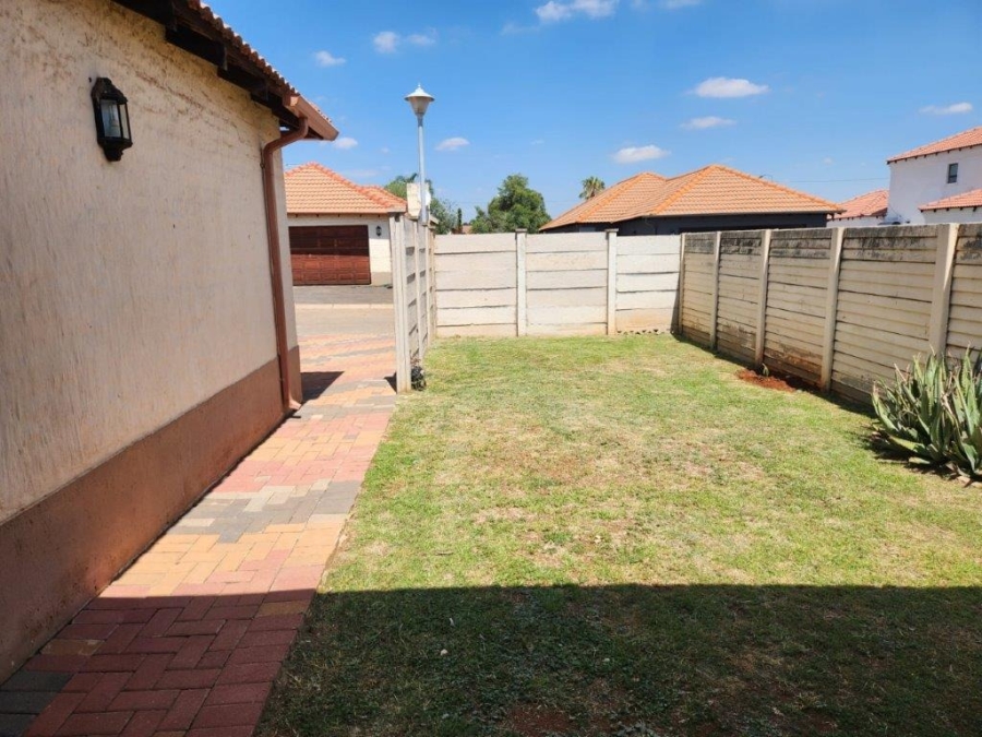 3 Bedroom Property for Sale in Chantelle Gauteng