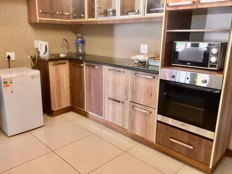 6 Bedroom Property for Sale in Zambezi Country Estate Gauteng