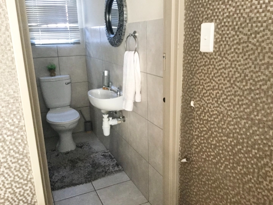 3 Bedroom Property for Sale in Annlin Gauteng