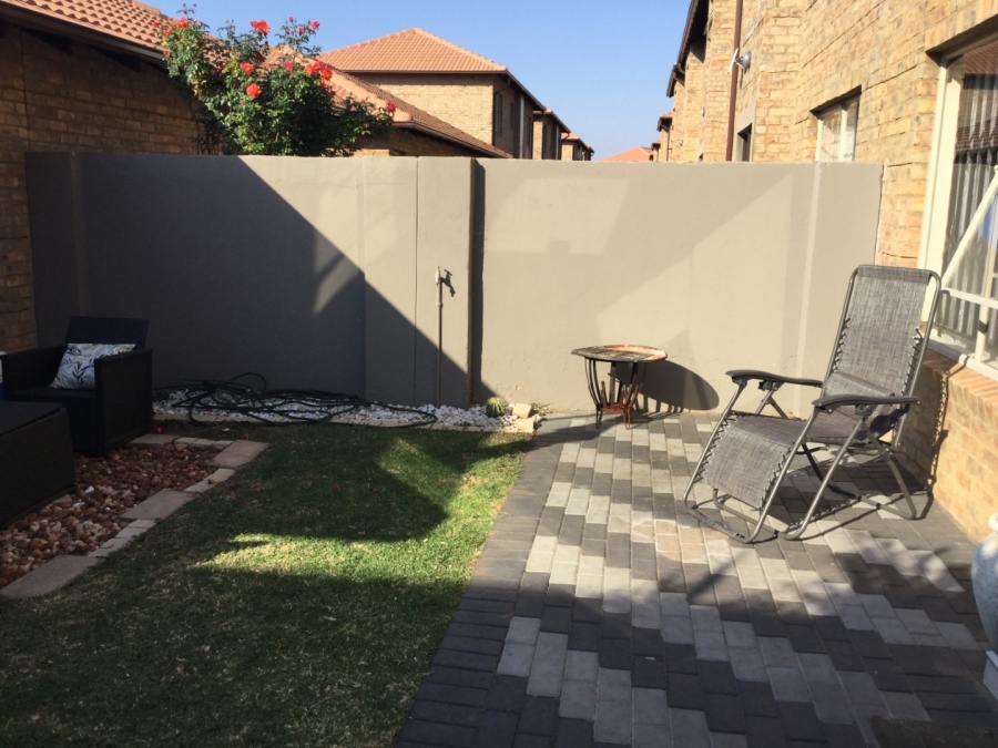 3 Bedroom Property for Sale in Annlin Gauteng