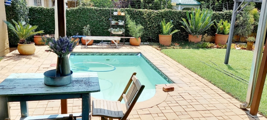 5 Bedroom Property for Sale in Moregloed Gauteng