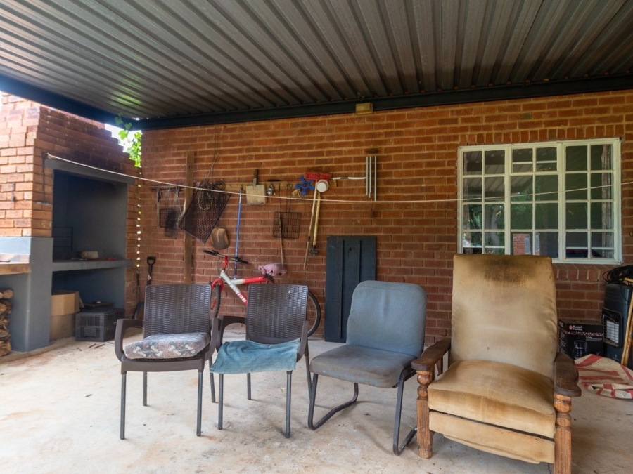 11 Bedroom Property for Sale in Heatherdale AH Gauteng