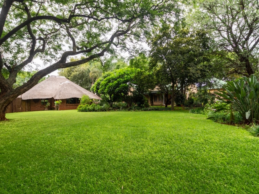 11 Bedroom Property for Sale in Heatherdale AH Gauteng