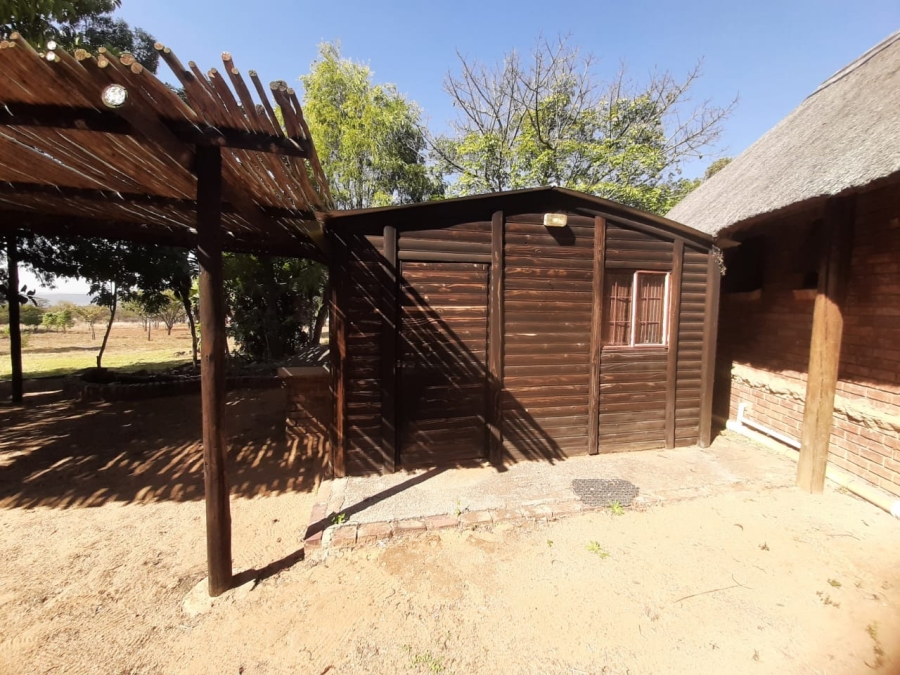 10 Bedroom Property for Sale in Cullinan Gauteng