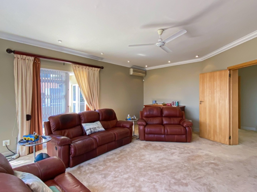 4 Bedroom Property for Sale in Magalieskruin Gauteng