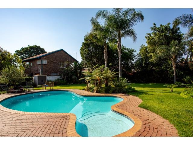 5 Bedroom Property for Sale in Florauna Gauteng