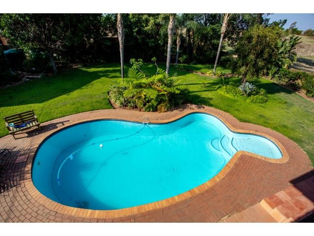 5 Bedroom Property for Sale in Florauna Gauteng