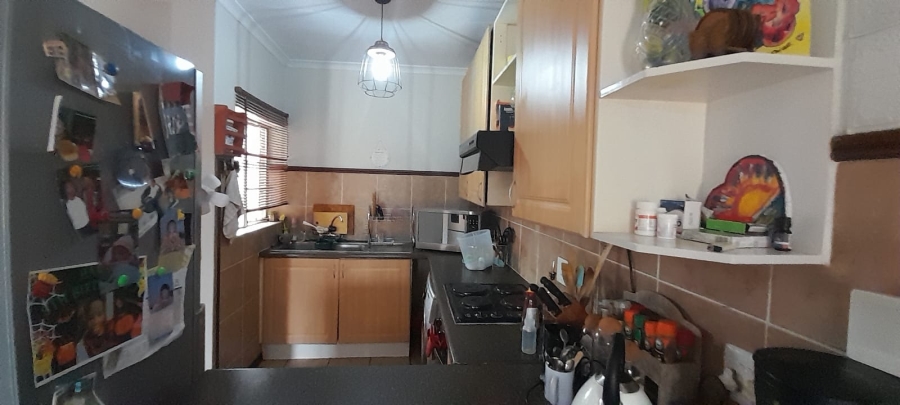 To Let 2 Bedroom Property for Rent in Equestria Gauteng