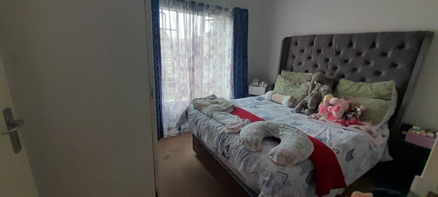 To Let 2 Bedroom Property for Rent in Equestria Gauteng