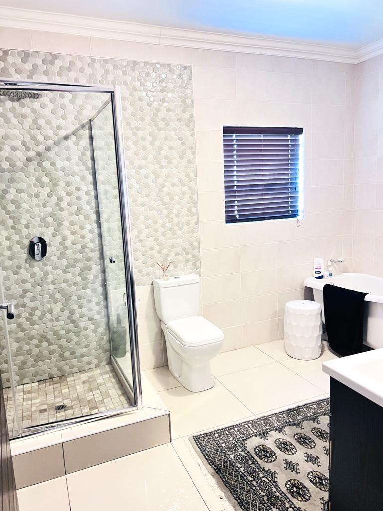 3 Bedroom Property for Sale in Amberfield Valley Gauteng