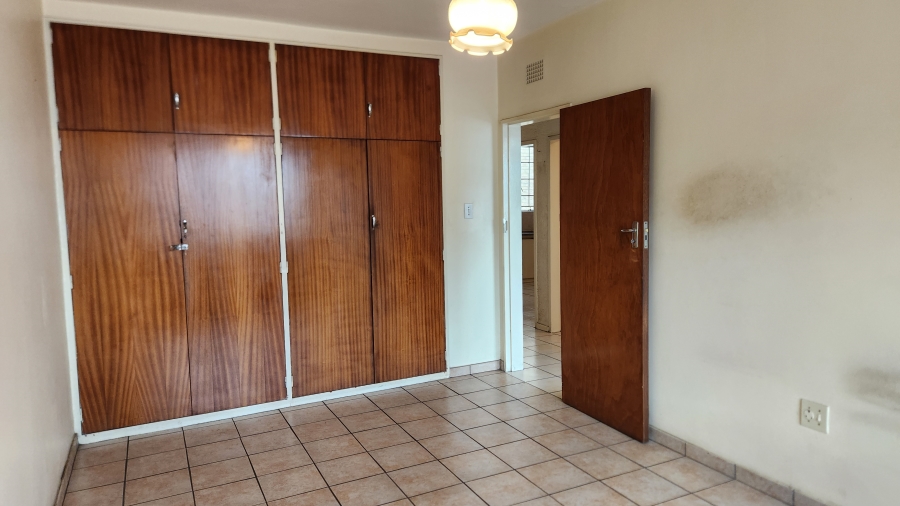 2 Bedroom Property for Sale in New Redruth Gauteng