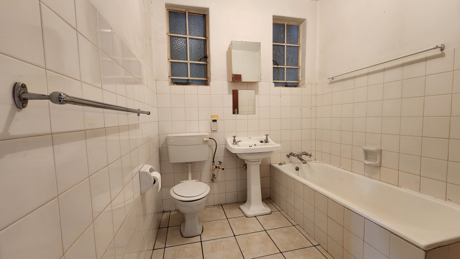 2 Bedroom Property for Sale in New Redruth Gauteng