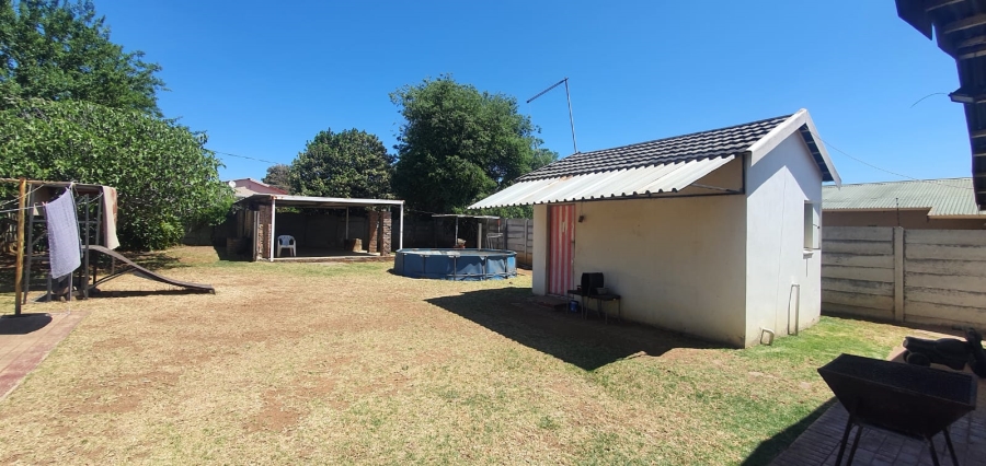 3 Bedroom Property for Sale in Elsburg Gauteng