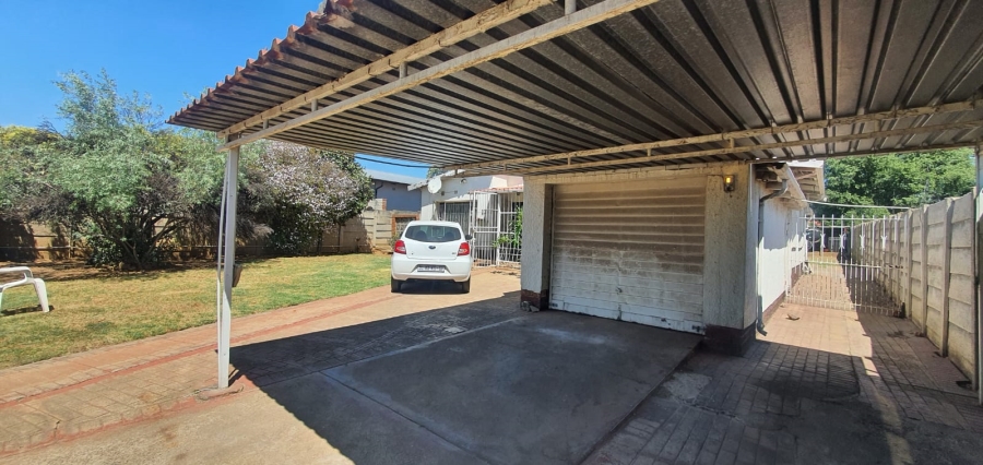 3 Bedroom Property for Sale in Elsburg Gauteng