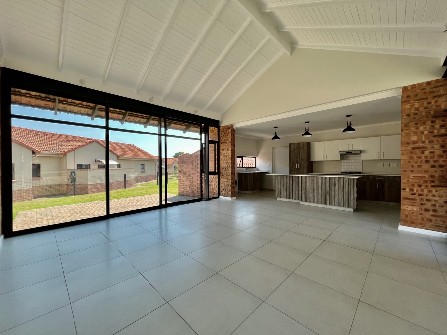 To Let 2 Bedroom Property for Rent in The Retreat Gauteng