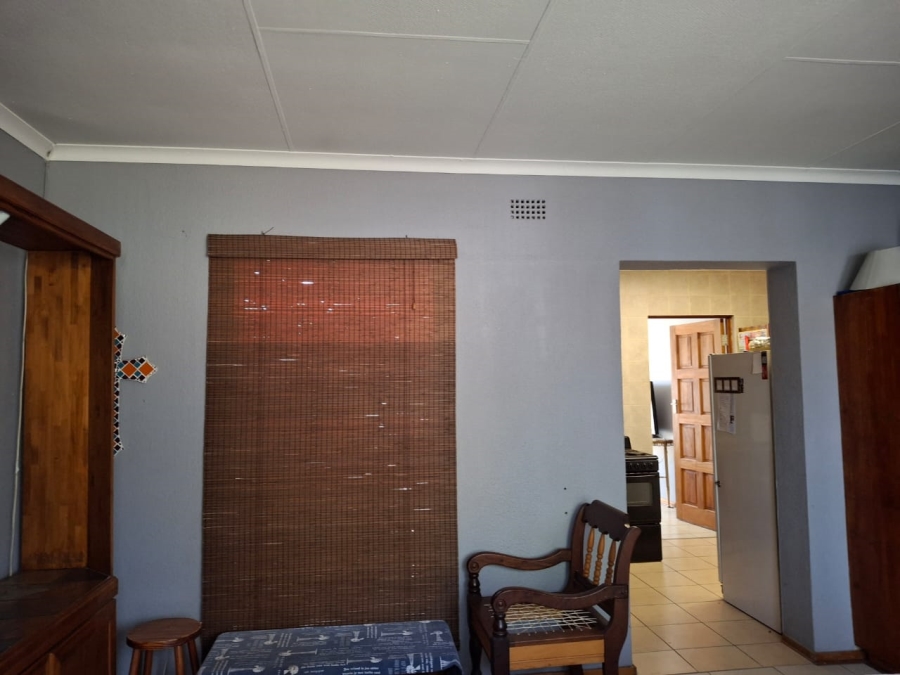 5 Bedroom Property for Sale in Dalpark Gauteng