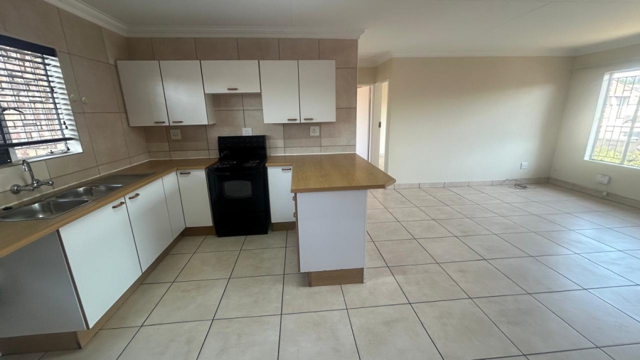 2 Bedroom Property for Sale in Bardene Gauteng