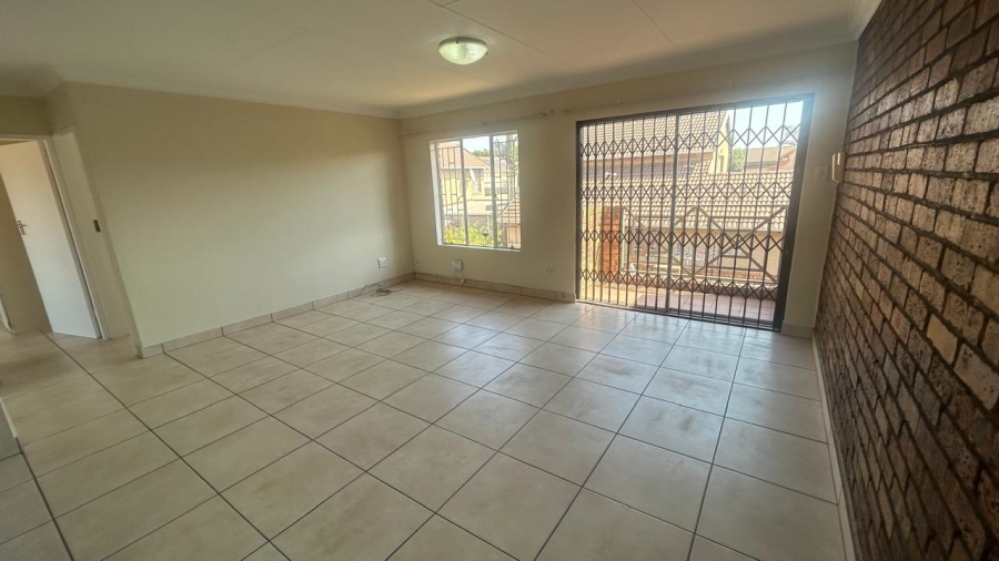 2 Bedroom Property for Sale in Bardene Gauteng