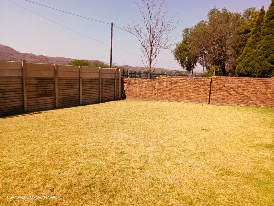 5 Bedroom Property for Sale in Overkruin Gauteng