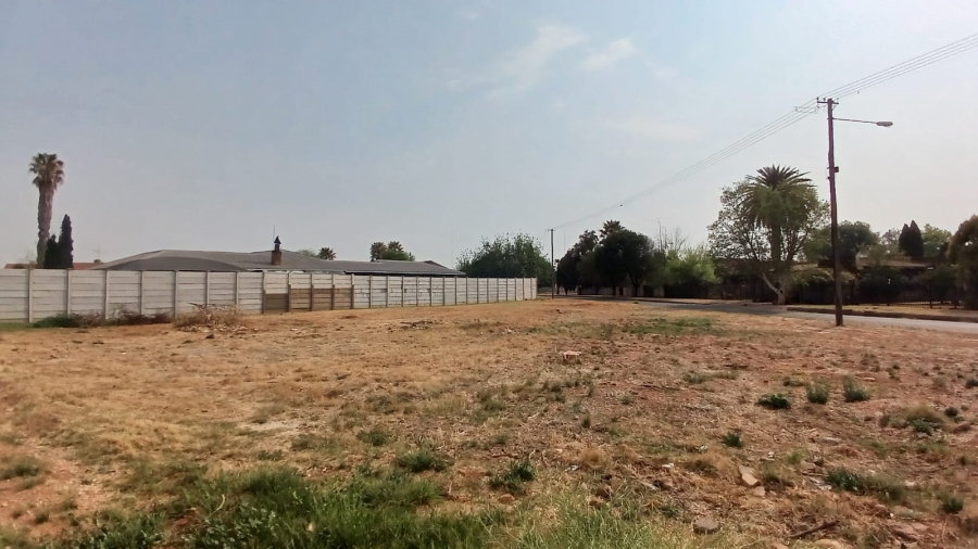 0 Bedroom Property for Sale in Rothdene Gauteng