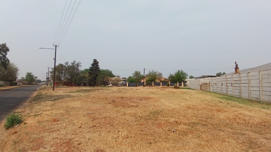 0 Bedroom Property for Sale in Rothdene Gauteng