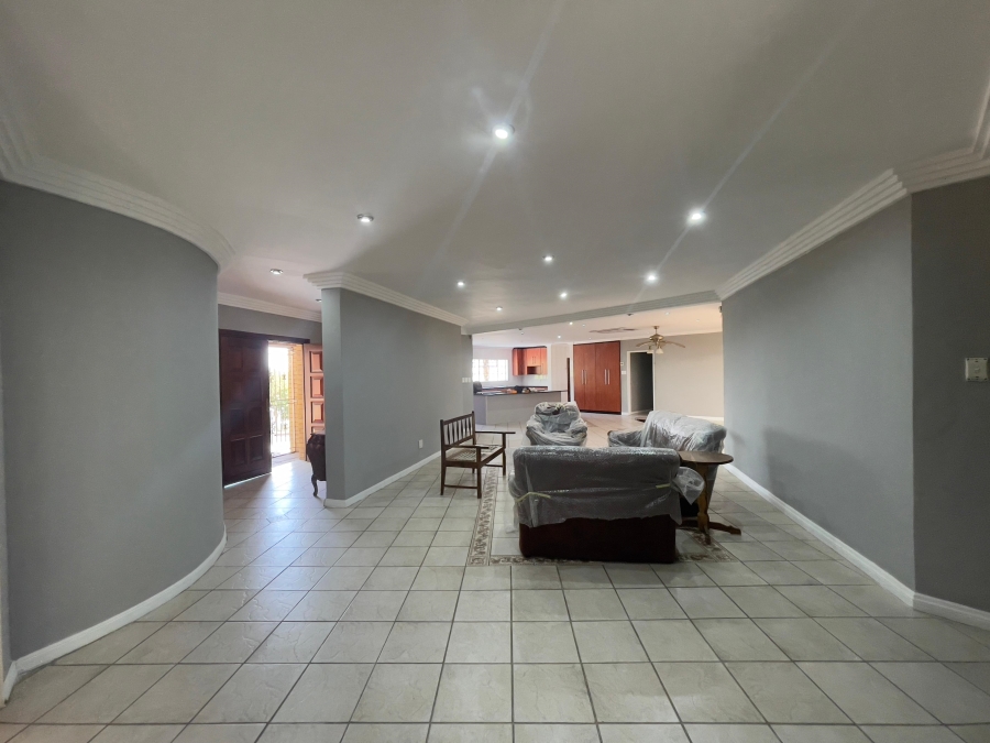 4 Bedroom Property for Sale in Three Rivers East Gauteng