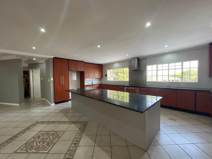 4 Bedroom Property for Sale in Three Rivers East Gauteng