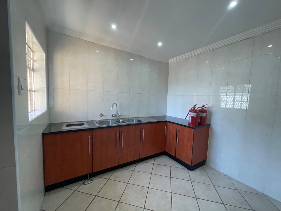 4 Bedroom Property for Sale in Three Rivers East Gauteng