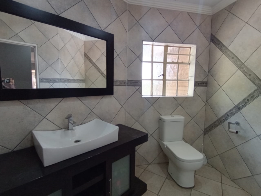 4 Bedroom Property for Sale in Three Rivers East Gauteng