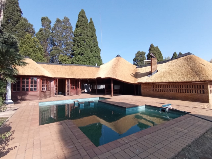 4 Bedroom Property for Sale in Three Rivers East Gauteng