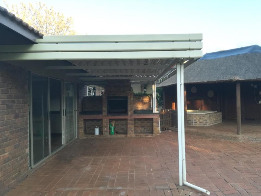 To Let 3 Bedroom Property for Rent in Birchleigh Gauteng