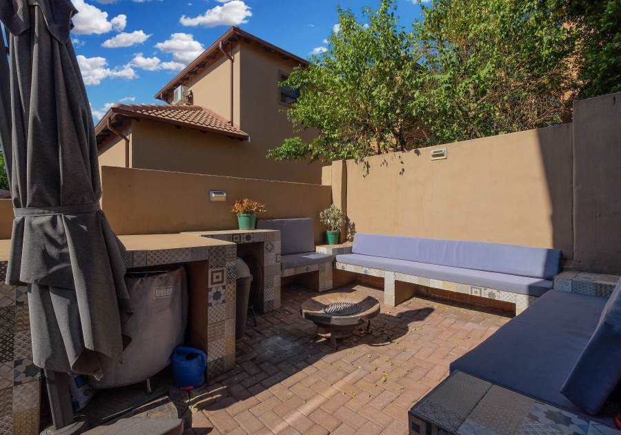 3 Bedroom Property for Sale in Ruimsig Country Estate Gauteng