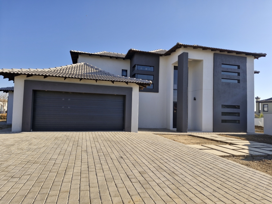 5 Bedroom Property for Sale in Savannah Country Estate Gauteng