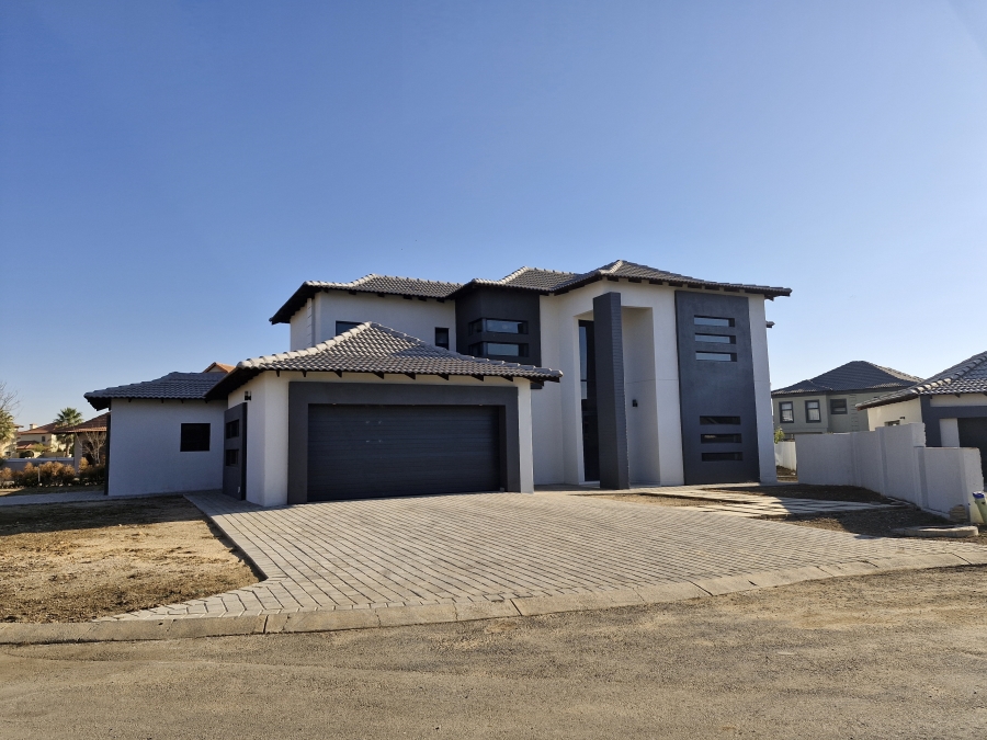 5 Bedroom Property for Sale in Savannah Country Estate Gauteng