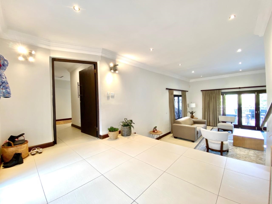 To Let 3 Bedroom Property for Rent in Hurlingham Manor Gauteng