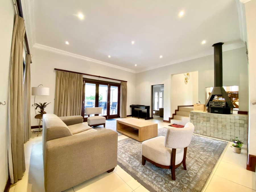 To Let 3 Bedroom Property for Rent in Hurlingham Manor Gauteng