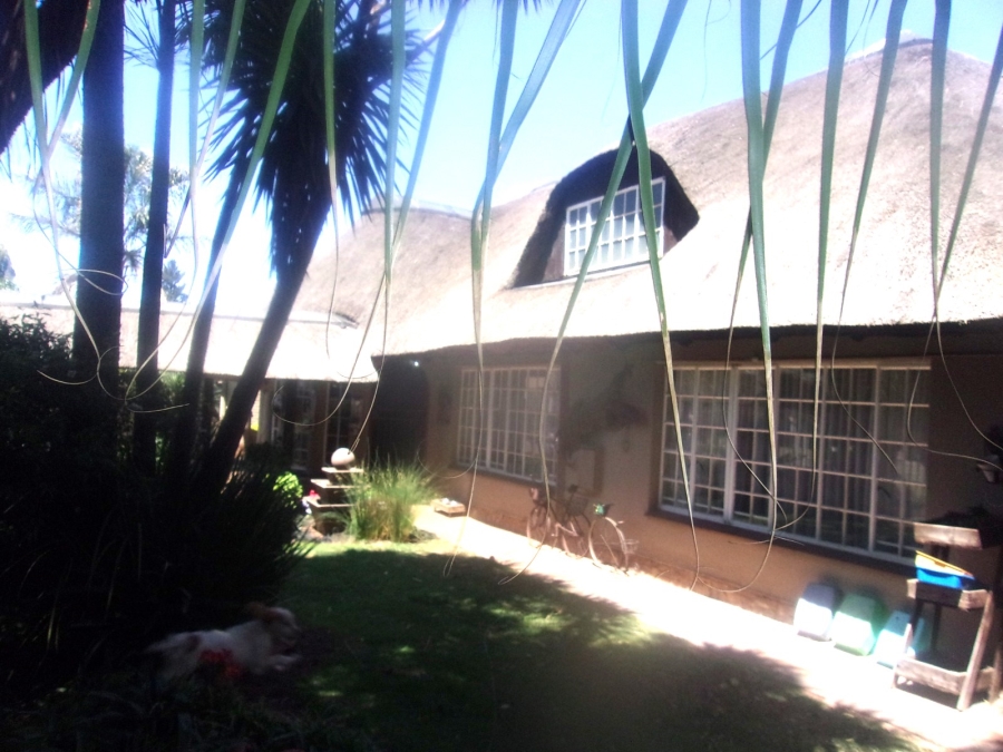 6 Bedroom Property for Sale in Dersley Gauteng