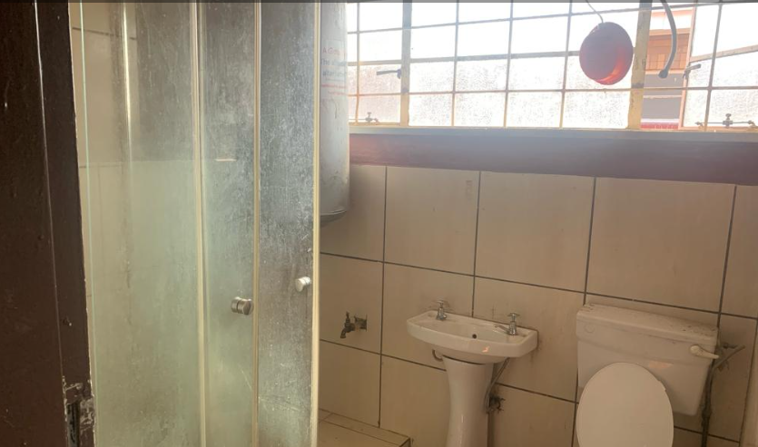 2 Bedroom Property for Sale in La Rochelle Gauteng