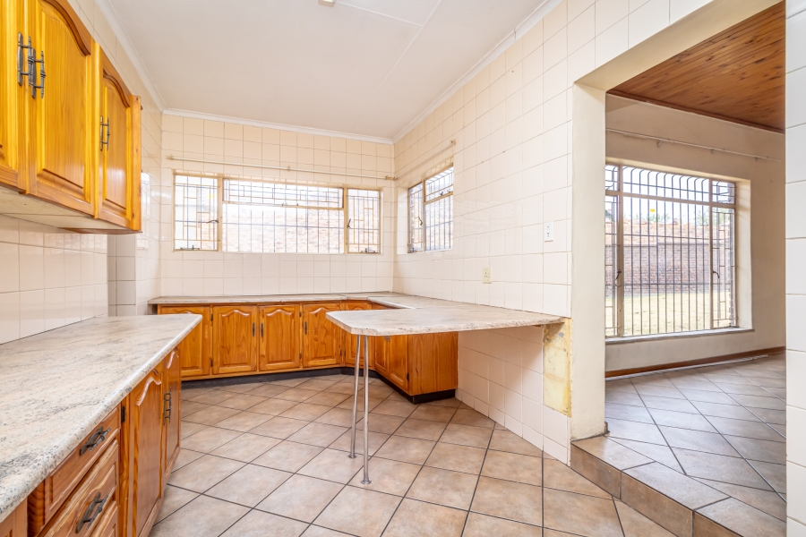 3 Bedroom Property for Sale in Overkruin Gauteng