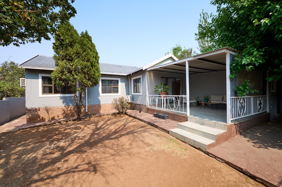 2 Bedroom Property for Sale in Noordwyk Gauteng