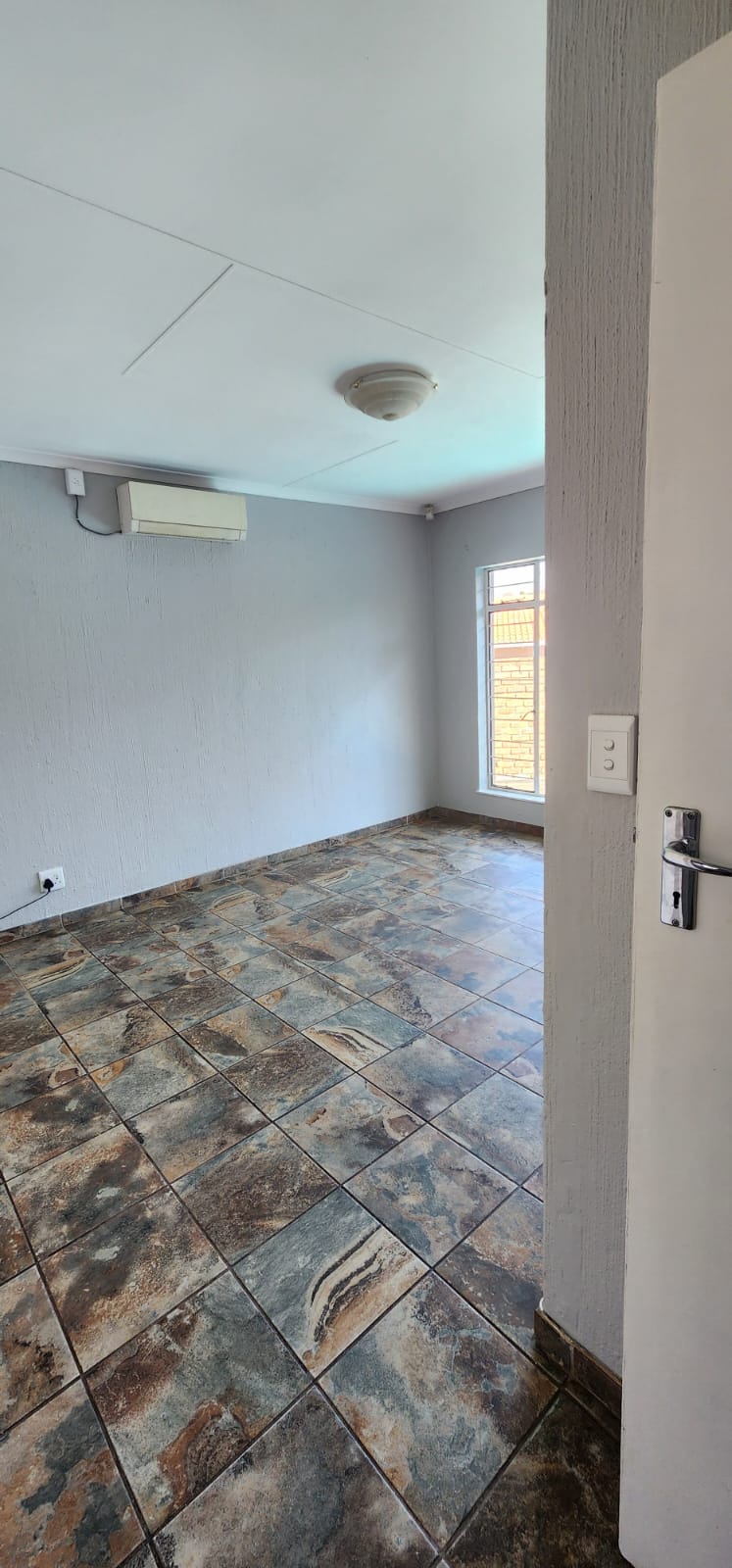 3 Bedroom Property for Sale in Kenmare Gauteng