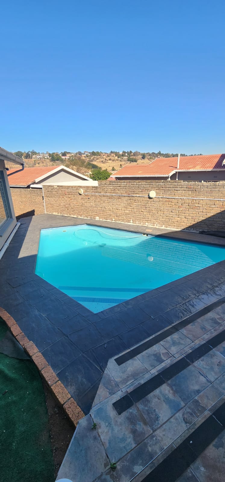 3 Bedroom Property for Sale in Kenmare Gauteng