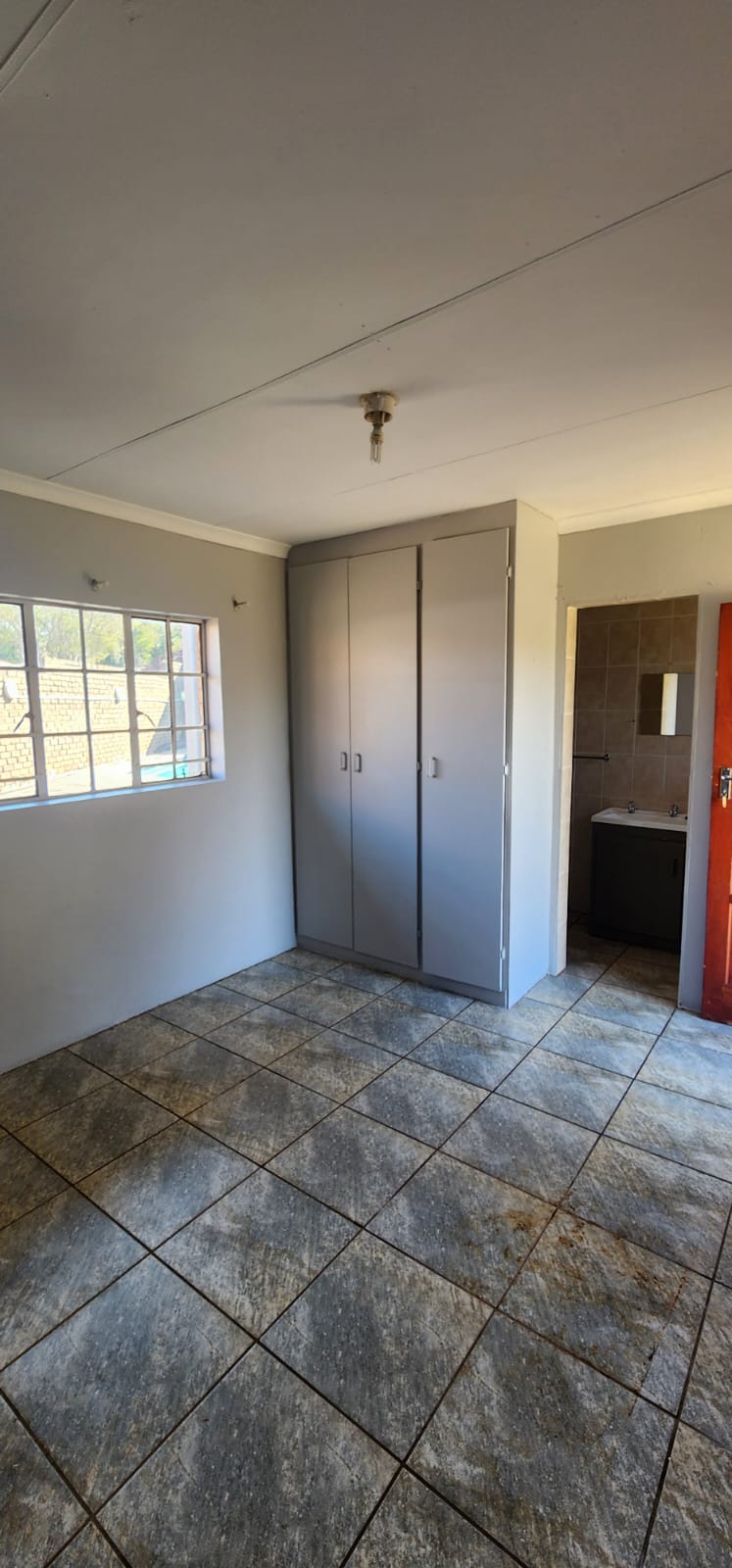 3 Bedroom Property for Sale in Kenmare Gauteng