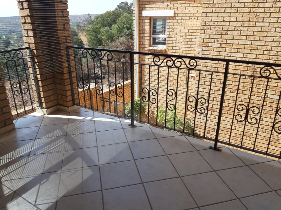 To Let 3 Bedroom Property for Rent in Noordheuwel Gauteng