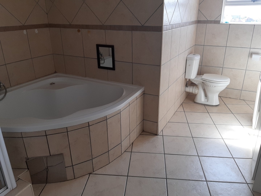 To Let 3 Bedroom Property for Rent in Noordheuwel Gauteng