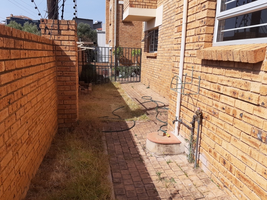 To Let 3 Bedroom Property for Rent in Noordheuwel Gauteng