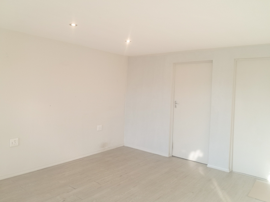 To Let 2 Bedroom Property for Rent in Randpark Ridge Gauteng