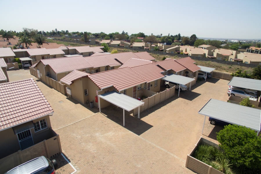 2 Bedroom Property for Sale in Meyersdal Gauteng