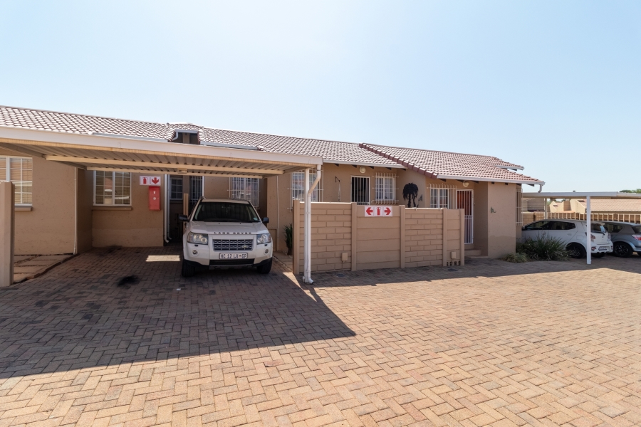 2 Bedroom Property for Sale in Meyersdal Gauteng